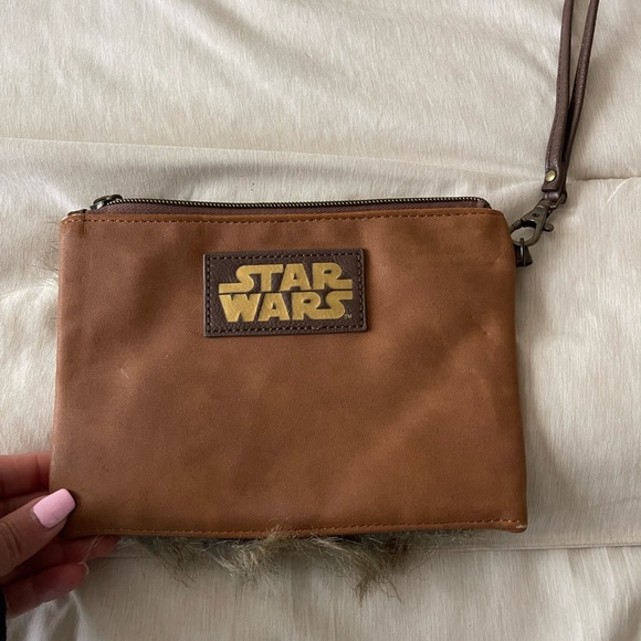 Star Wars Loungefly wristlet. - Picture 2 of 3